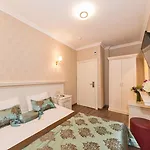 Valide Hotel