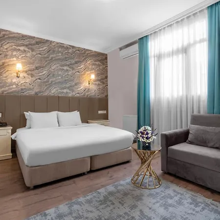 Valide Hotel